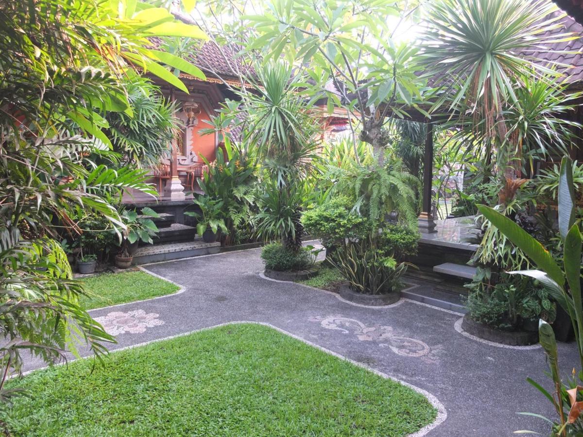 Ojek'S Homestay Ubud Esterno foto