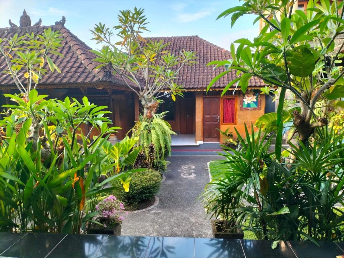 Ojek'S Homestay Ubud Esterno foto